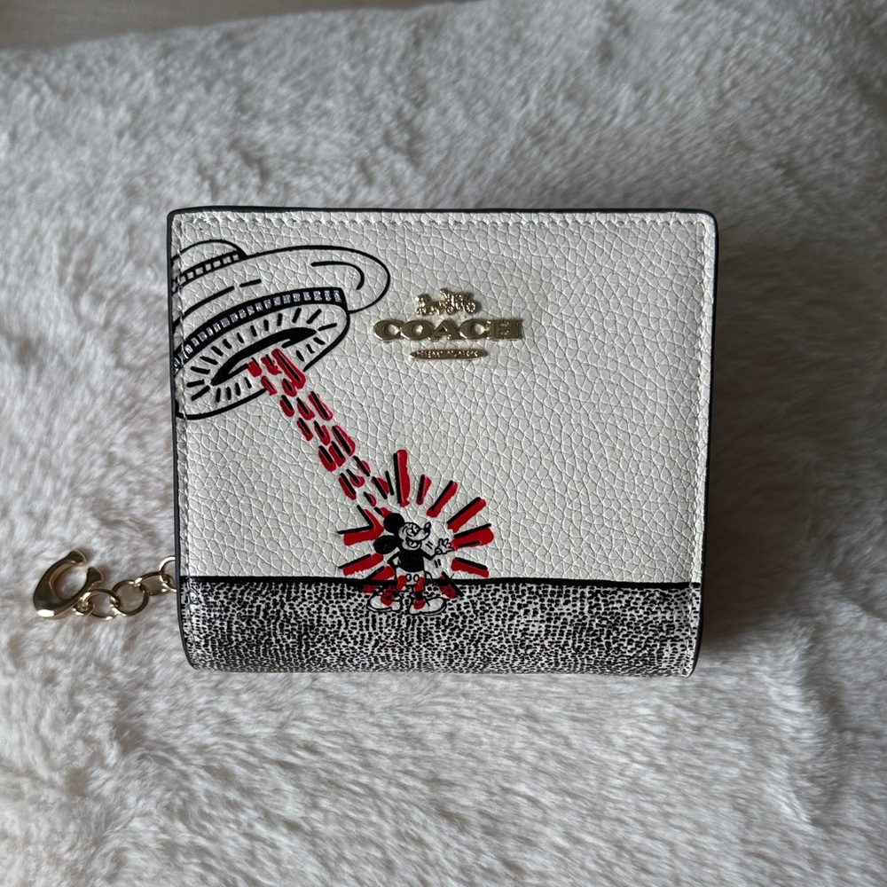 Coach DISNEY MICKEY MOUSE X KEITH HARING SNAP Small WALLET NWOT - Picture 2 of 13